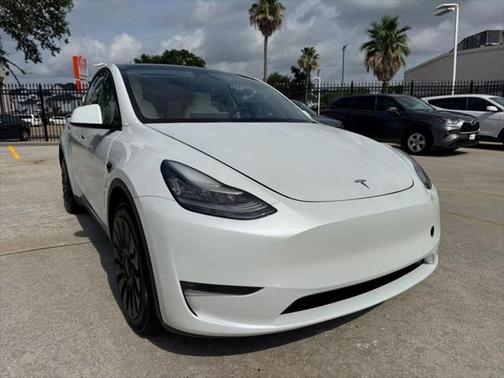2022 Tesla Model Y Long Range Sport Utility 4D