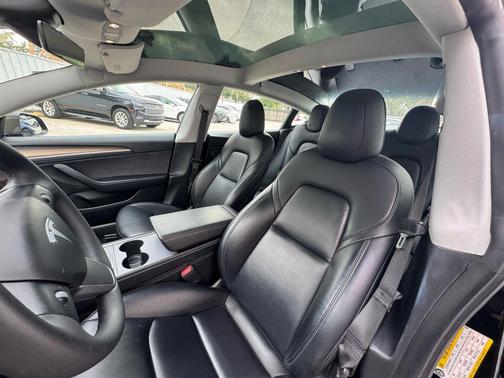 2021 Tesla Model 3 Performance