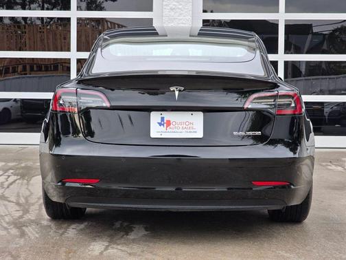 2021 Tesla Model 3 Performance