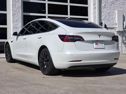 2020 Tesla Model 3 Standard Range