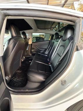 2020 Tesla Model 3 Standard Range