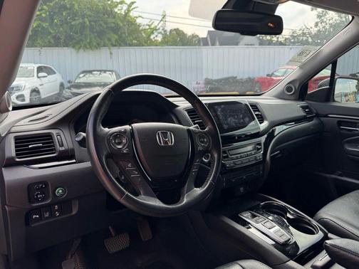 2017 Honda Pilot Elite