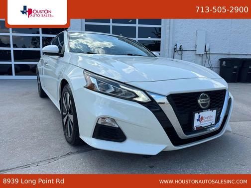 2022 Nissan Altima 2.5 SV