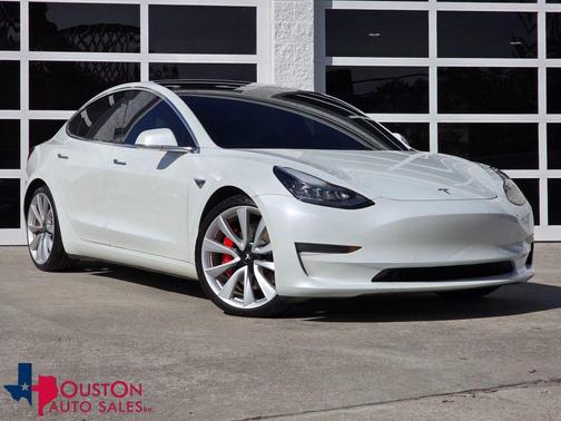 2019 Tesla Model 3 Performance