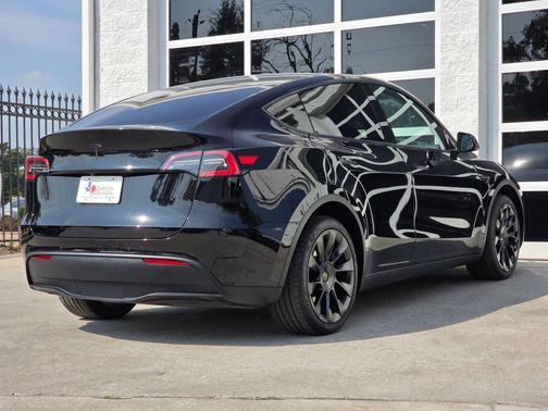2020 Tesla Model Y Long Range Dual Motor All-Wheel Drive