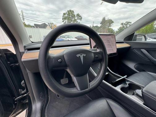 2020 Tesla Model Y Long Range Dual Motor All-Wheel Drive