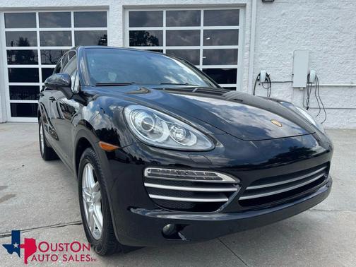2014 Porsche Cayenne Platinum Edition