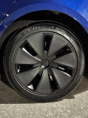 2024 Tesla Model 3 Standard Range