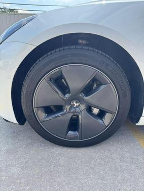 2022 Tesla Model 3 Standard Range