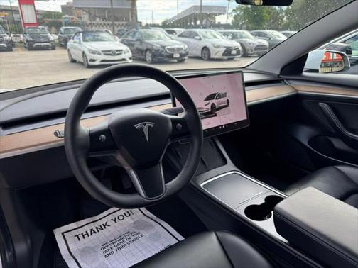 2022 Tesla Model 3 Standard Range