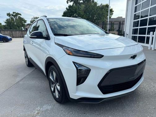 2023 Chevrolet Bolt EUV LT Hatchback 4D