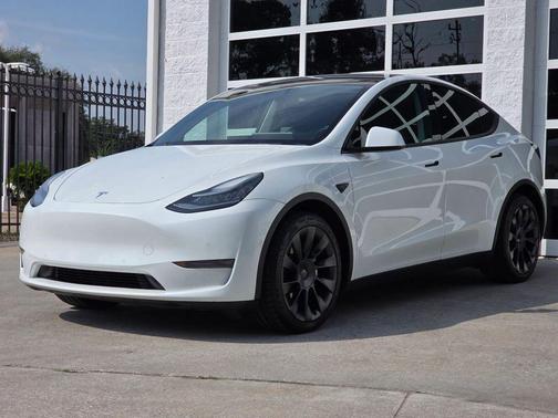 2021 Tesla Model Y Long Range Dual Motor All-Wheel Drive