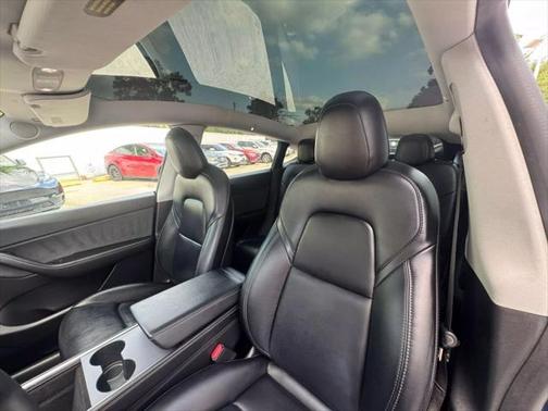 2021 Tesla Model Y Standard Range Sport Utility 4D