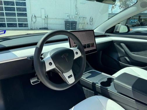 2023 Tesla Model 3 Standard Range
