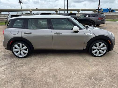 2017 MINI Clubman Cooper S