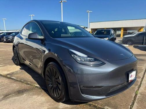 2022 Tesla Model Y Long Range Sport Utility 4D