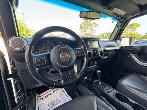 2016 Jeep Wrangler Unlimited Sahara