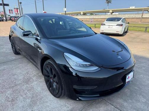 2018 Tesla Model 3 Mid Range