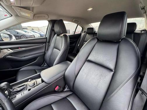 2019 Mazda Mazda3 FWD w/Preferred Package