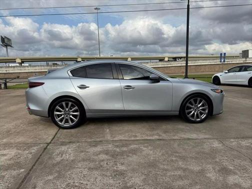 2019 Mazda Mazda3 FWD w/Preferred Package