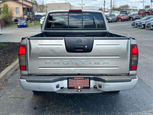 2001 Nissan Frontier XE King Cab