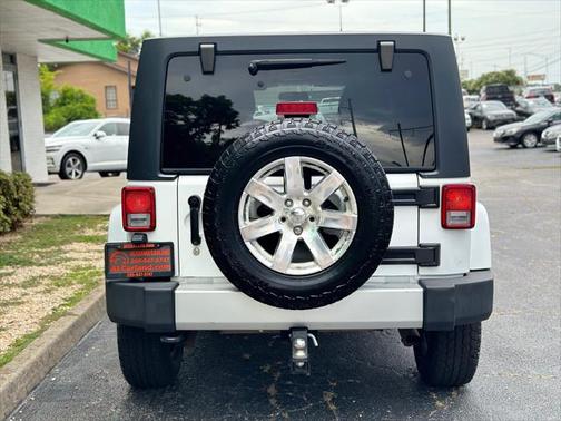 2012 Jeep Wrangler Unlimited Sahara