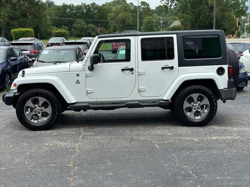 2012 Jeep Wrangler Unlimited Sahara
