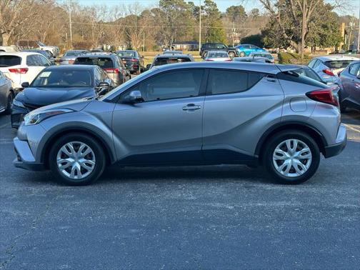 2019 Toyota C-HR LE