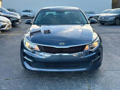 2017 Kia Optima LX
