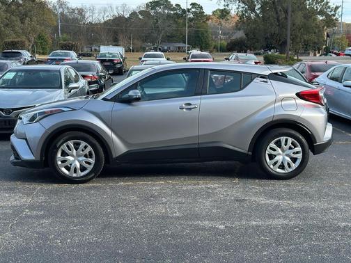 2018 Toyota C-HR LE 4D SUV