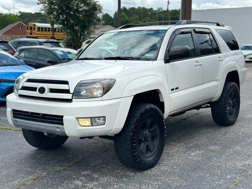 Natural White 2004 Toyota 4Runner SR5