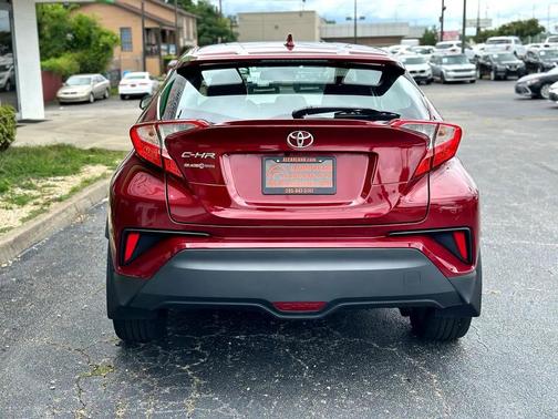 2018 Toyota C-HR XLE Premium
