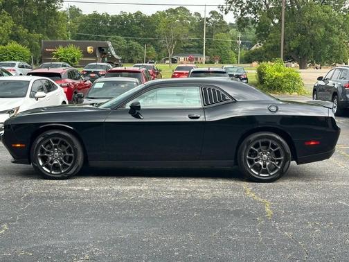 Pitch Black Clearcoat 2018 Dodge Challenger GT