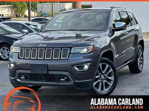 Granite Crystal Metallic Clearcoat 2017 Jeep Grand Cherokee Overland