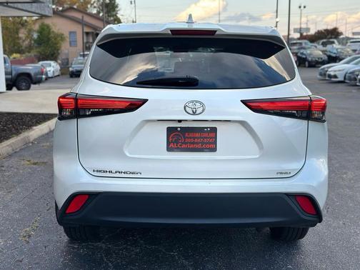 2020 Toyota Highlander L