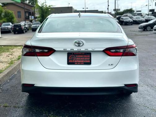 2022 Toyota Camry LE