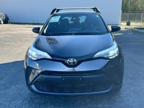 Magnetic Gray Metallic 2021 Toyota C-HR XLE