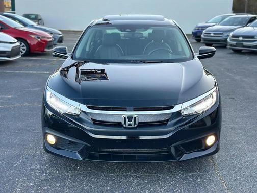 2018 Honda Civic Touring