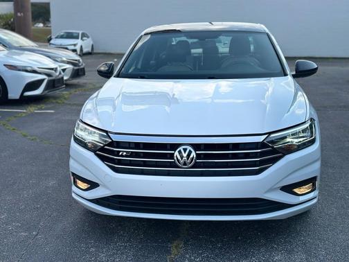 2020 Volkswagen Jetta 1.4T R-Line