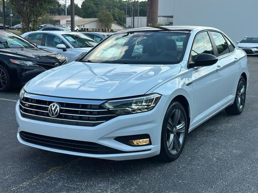 2020 Volkswagen Jetta 1.4T R-Line