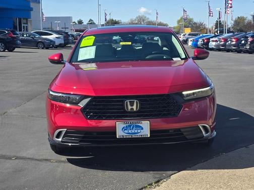 2025 Honda Accord Hybrid 