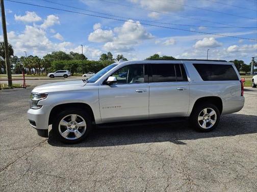 2018 Chevrolet Suburban LT