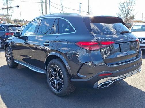 2025 Mercedes-Benz GLC 350e Base