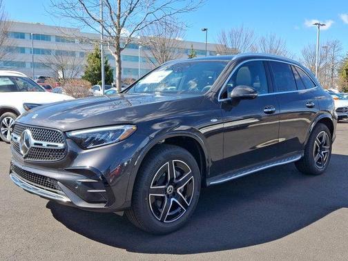 2025 Mercedes-Benz GLC 350e Base