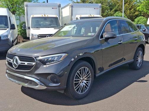 2025 Mercedes-Benz GLC 300 4MATIC