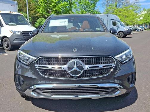 2025 Mercedes-Benz GLC 300 4MATIC