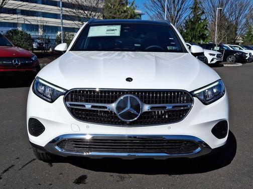 2025 Mercedes-Benz GLC 300 4MATIC