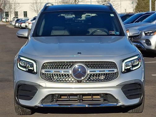 2023 Mercedes-Benz GLB 250 