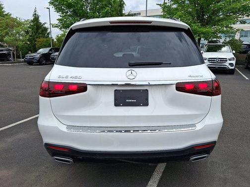 2025 Mercedes-Benz GLS 450 4MATIC
