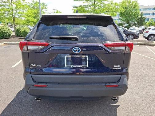 2021 Toyota RAV4 Hybrid XLE Premium
